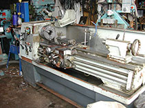 Colchester Triumph 2000 50” between centres 4 way tool post 3 jaw chuck
